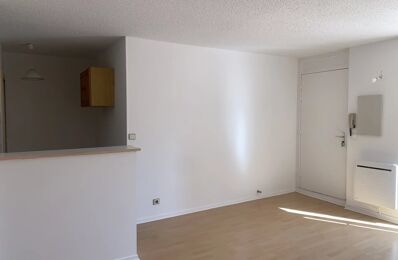 location appartement 719 € CC /mois à proximité de Seilh (31840)