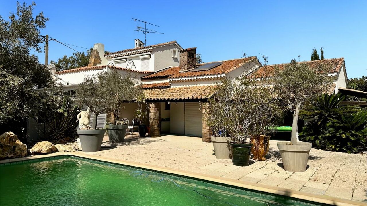 maison 5 pièces 172 m2 à vendre à Saint-Raphaël (83530)