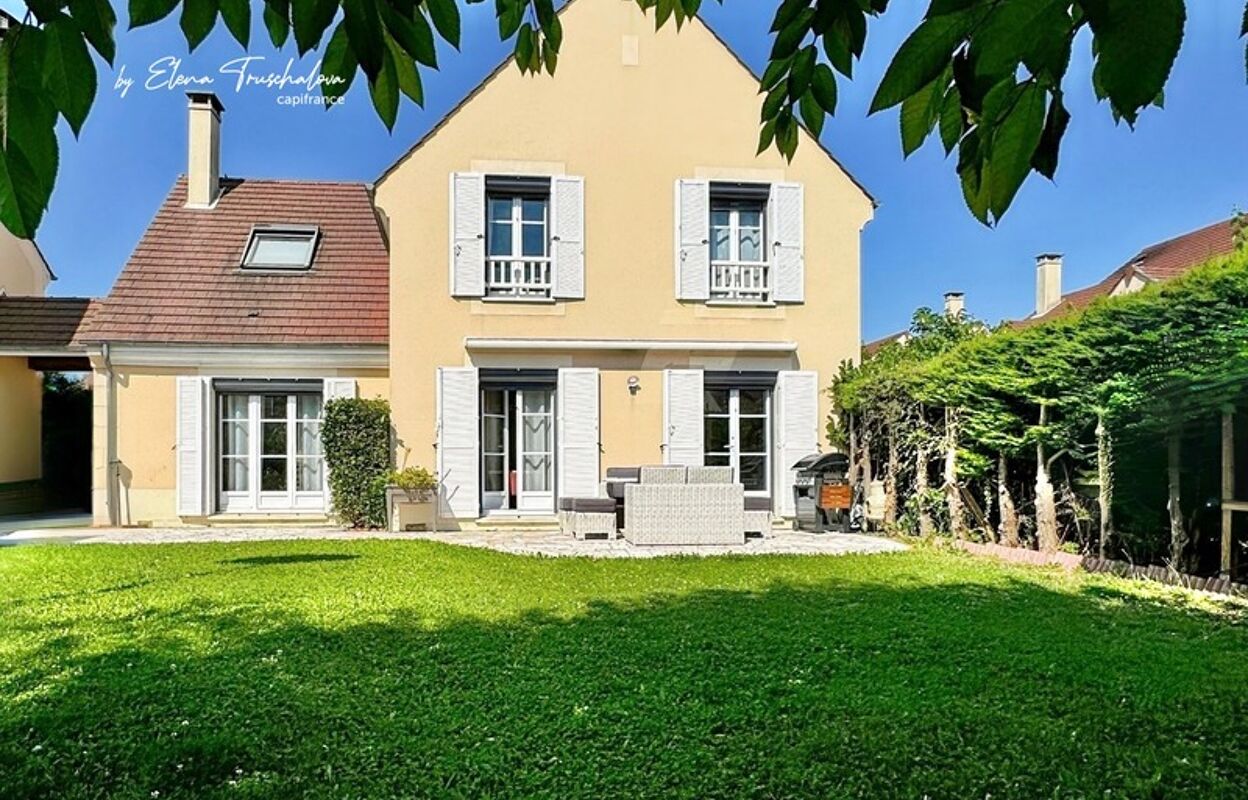 maison 8 pièces 170 m2 à vendre à Bussy-Saint-Georges (77600)