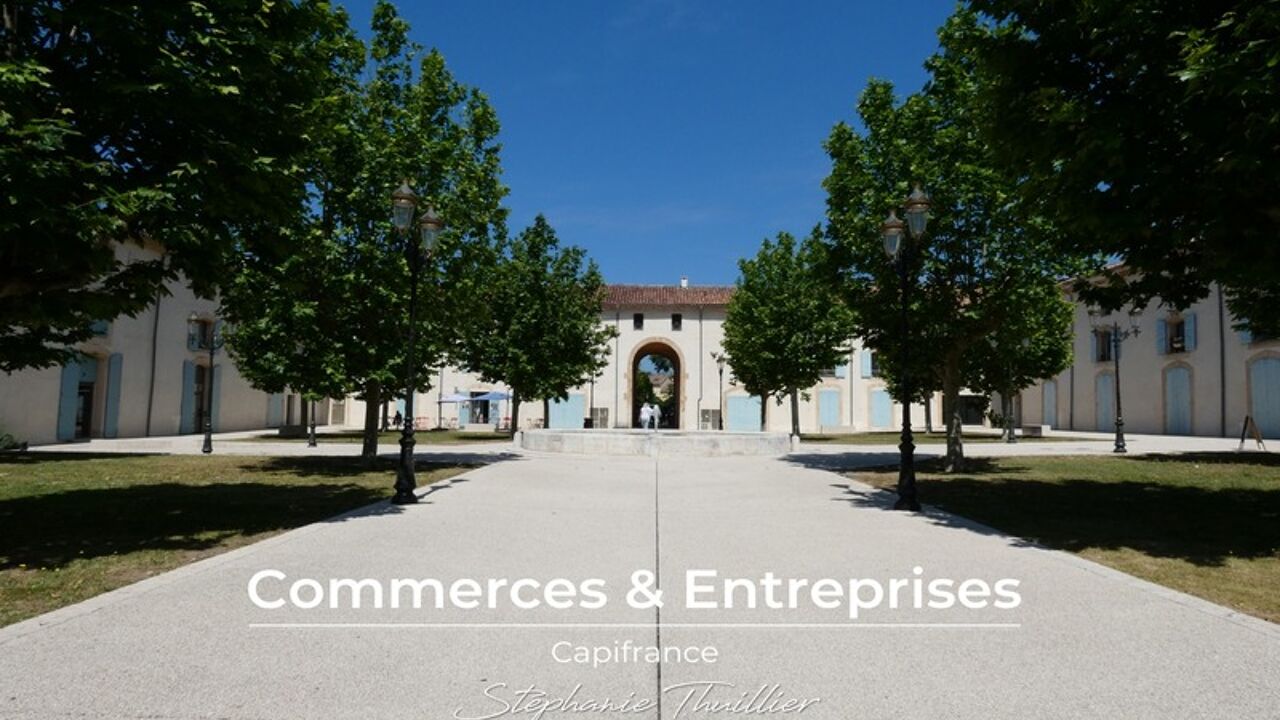 commerce 2 pièces 68 m2 à vendre à Gémenos (13420)