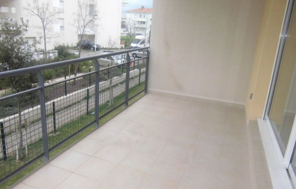 appartement 3 pièces 55 m2 à vendre à Miramas (13140)