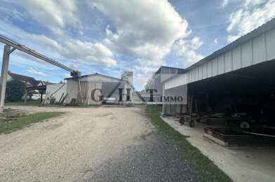 Local industriel  780000 €