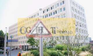 Bureau  111 m² à louer à Créteil (94000)