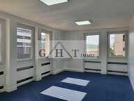 A LOUER 111M² DE BUREAUX  A CRETEIL — photo 3