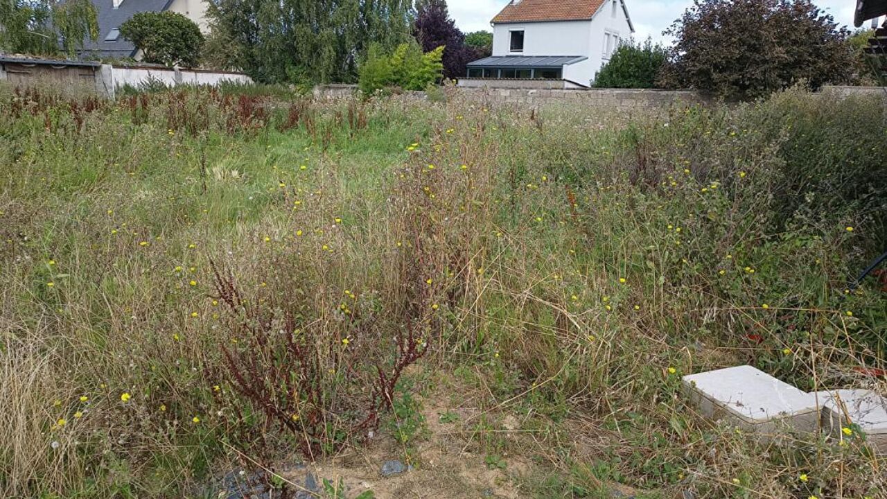 terrain  pièces 700 m2 à vendre à Ifs (14123)