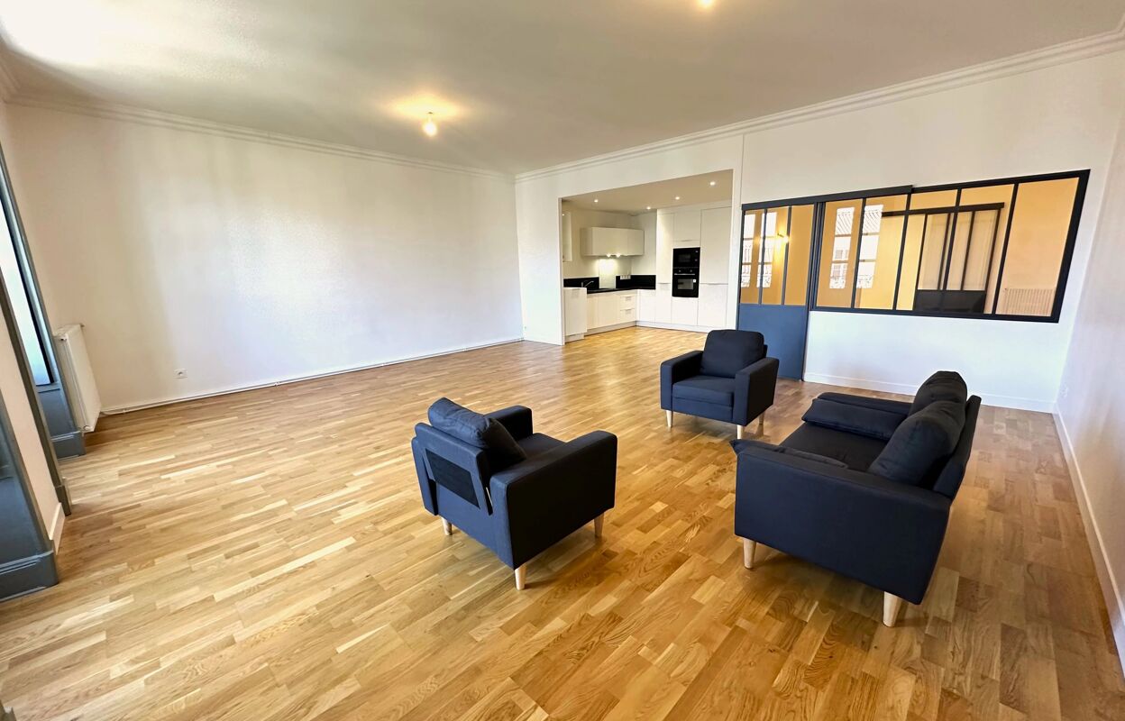 appartement 4 pièces 118 m2 à vendre à Poitiers (86000)