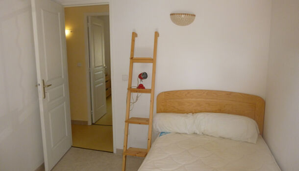 Appartement 3 pièces  à louer Couronne-Carro (La) 13500