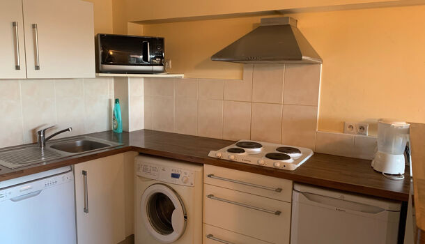 Appartement 3 pièces  à louer Couronne-Carro (La) 13500