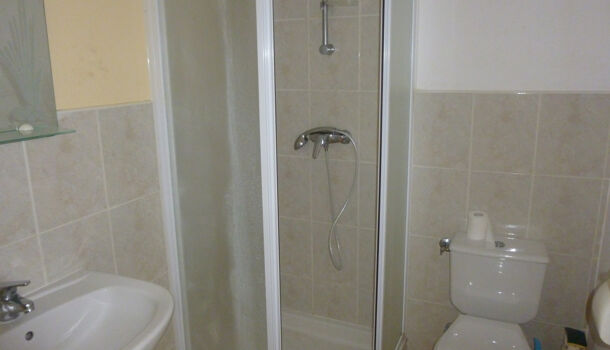 Appartement 3 pièces  à louer Couronne-Carro (La) 13500