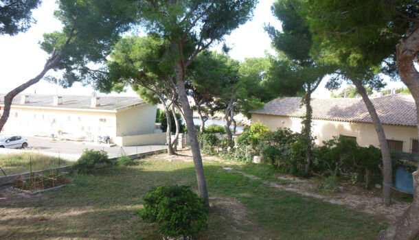 Appartement 3 pièces  à louer Couronne-Carro (La) 13500