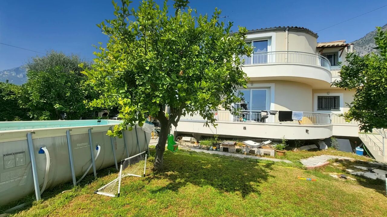 maison 6 pièces 124 m2 à vendre à Castellar (06500)