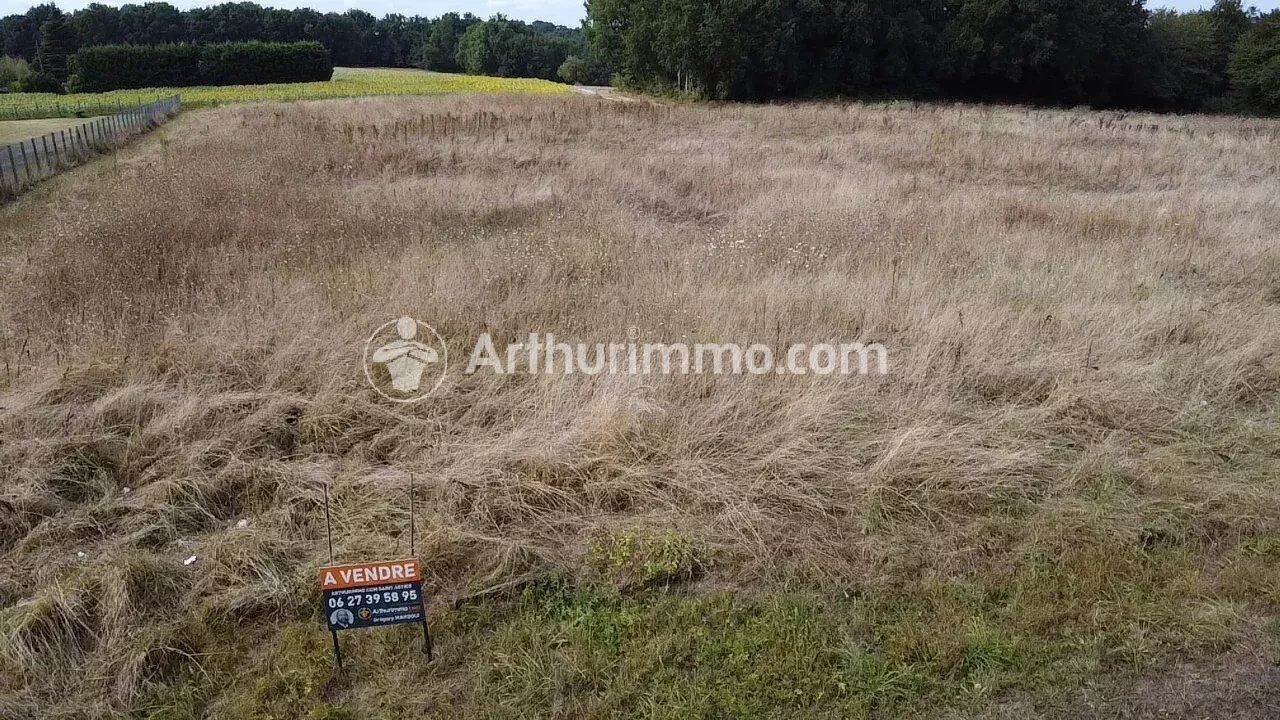 terrain  pièces 6200 m2 à vendre à Douchapt (24350)