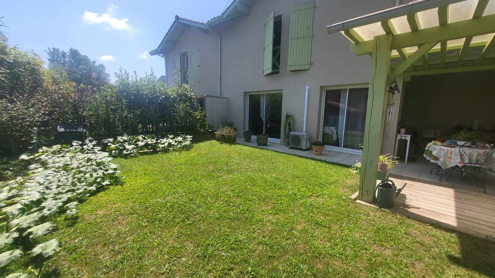 Villa / Maison  T5 à vendre Saint-Martin-de-Hinx 40390