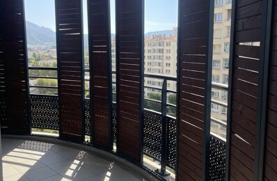 appartement 4 pièces 107 m2 à louer à Marseille 8 (13008)