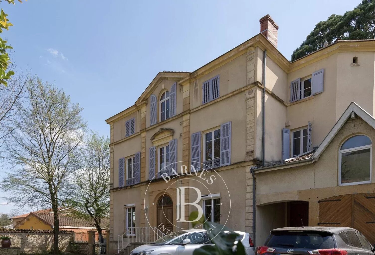CHESSY-LES-MINES - Maison de maître de 347,78 m² - Terrain de 1981 m² - 7 chambres — photo 1
