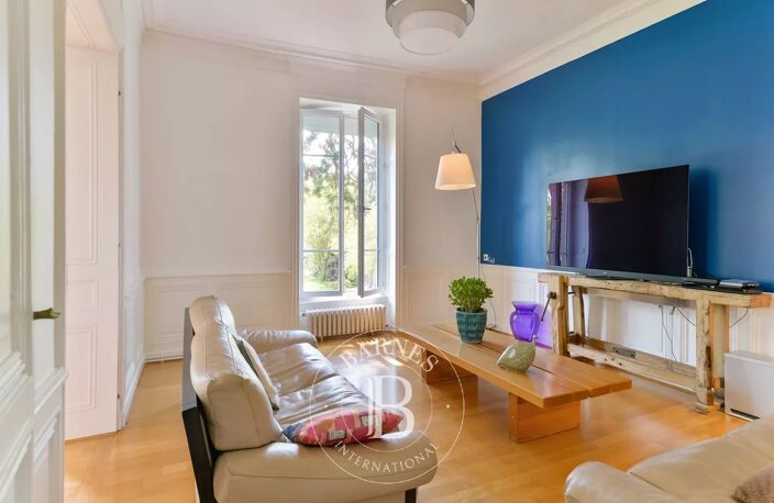 CHESSY-LES-MINES - Maison de maître de 347,78 m² - Terrain de 1981 m² - 7 chambres — photo 5