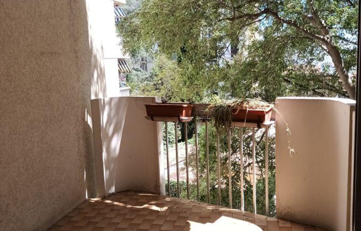 appartement 2 pièces 41 m2 à louer à Nîmes (30000)