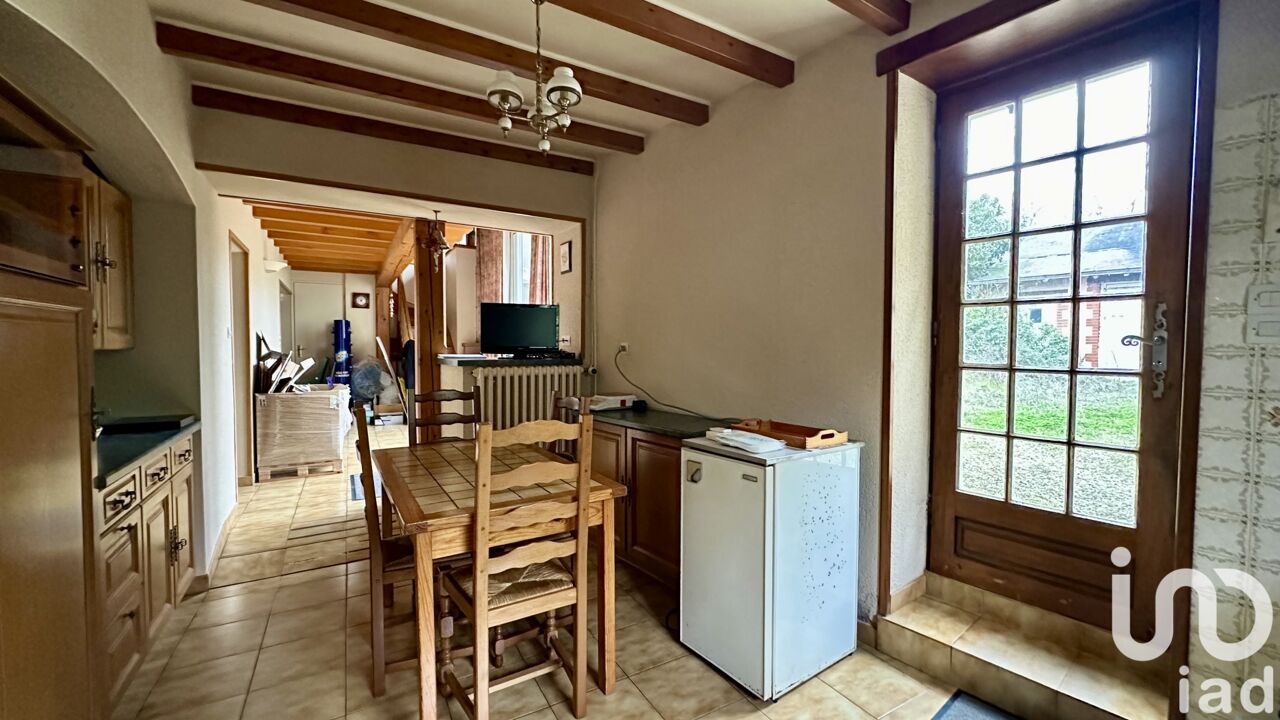 maison 6 pièces 235 m2 à vendre à Thouars (79100)