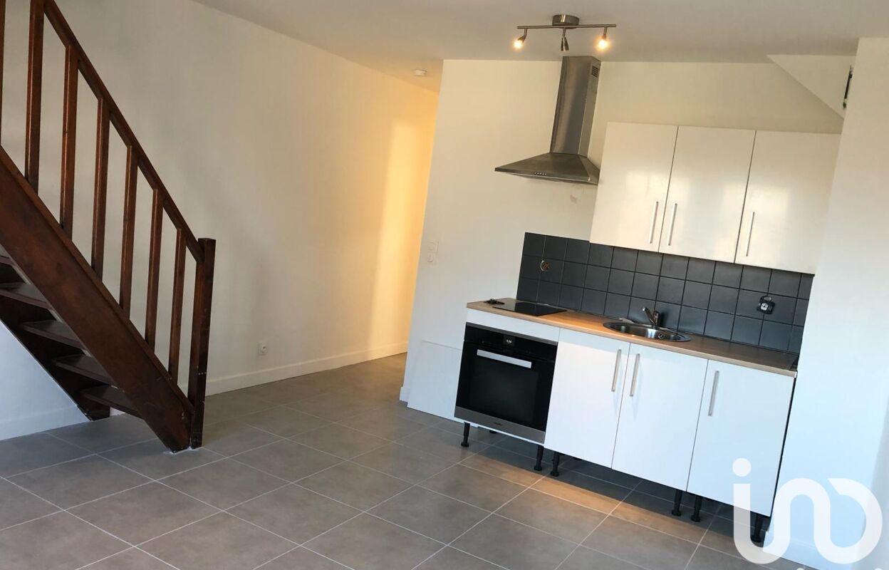 appartement 2 pièces 42 m2 à vendre à Morangis (91420)