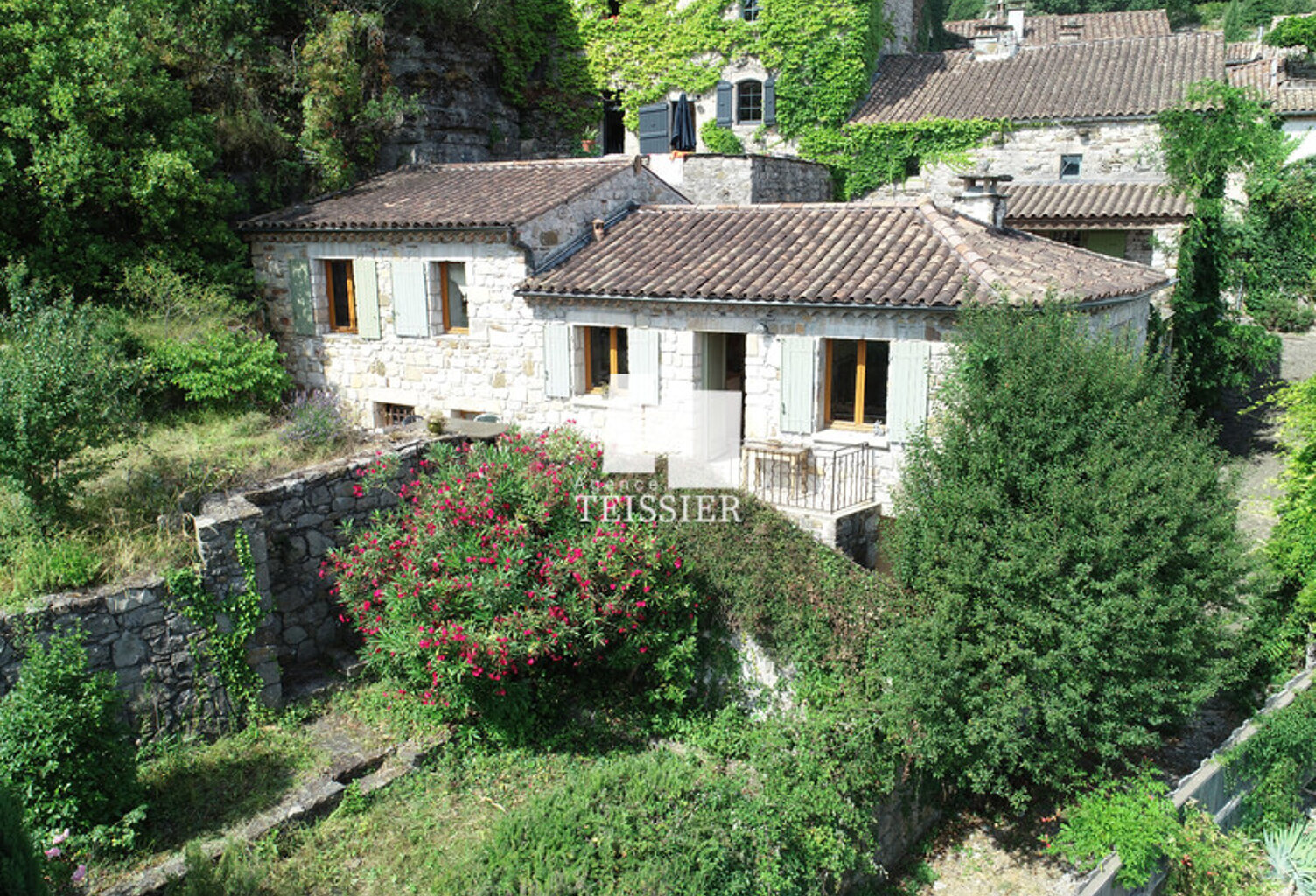 Maison — photo 1