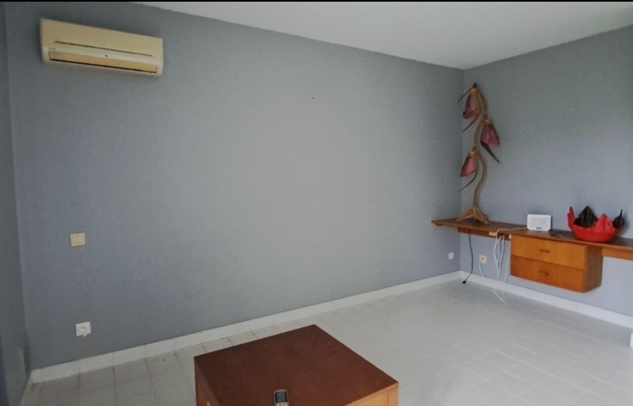 appartement 2 pièces 33 m2 à vendre à Saint-François (97118)