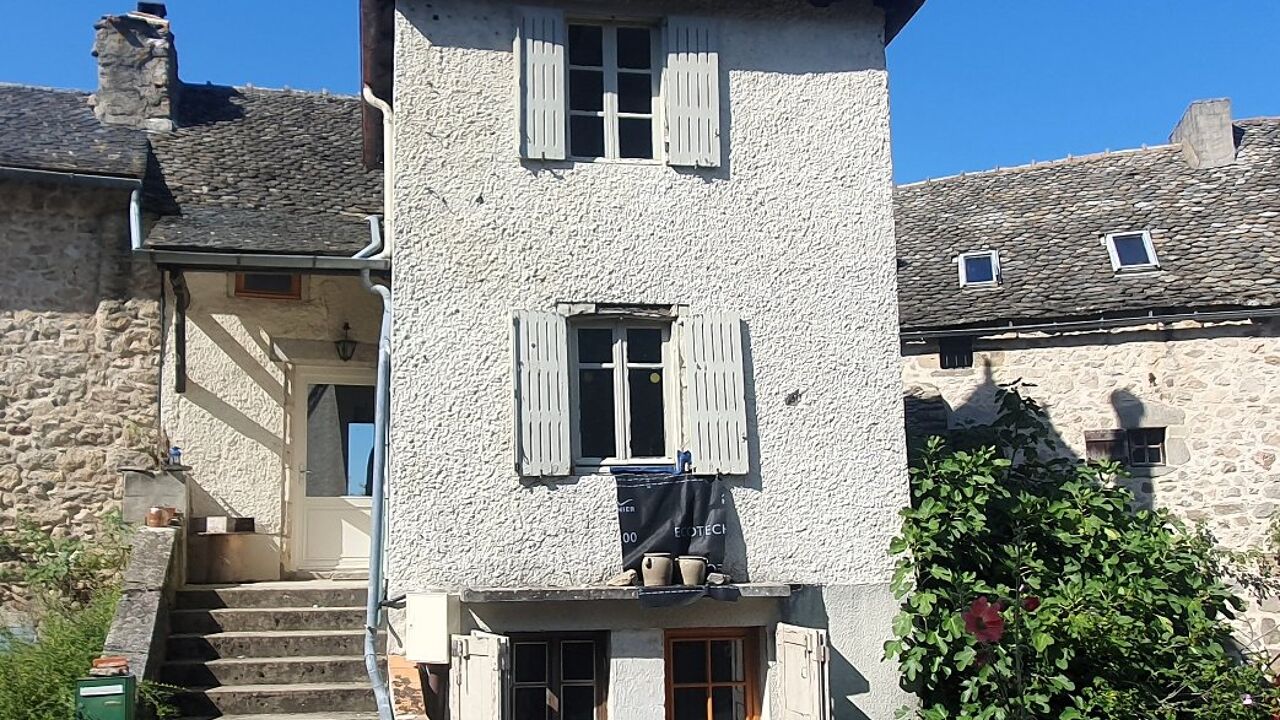 maison 5 pièces 132 m2 à vendre à Lunac (12270)