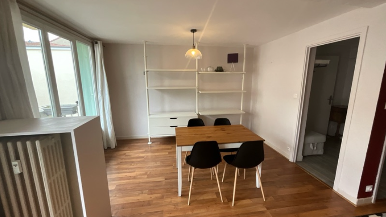 appartement 2 pièces 55 m2 à louer à Saint-Étienne (42000)