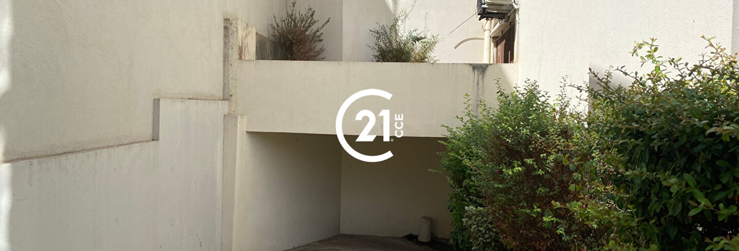 Garage   m² à louer à Le Cannet (06110)