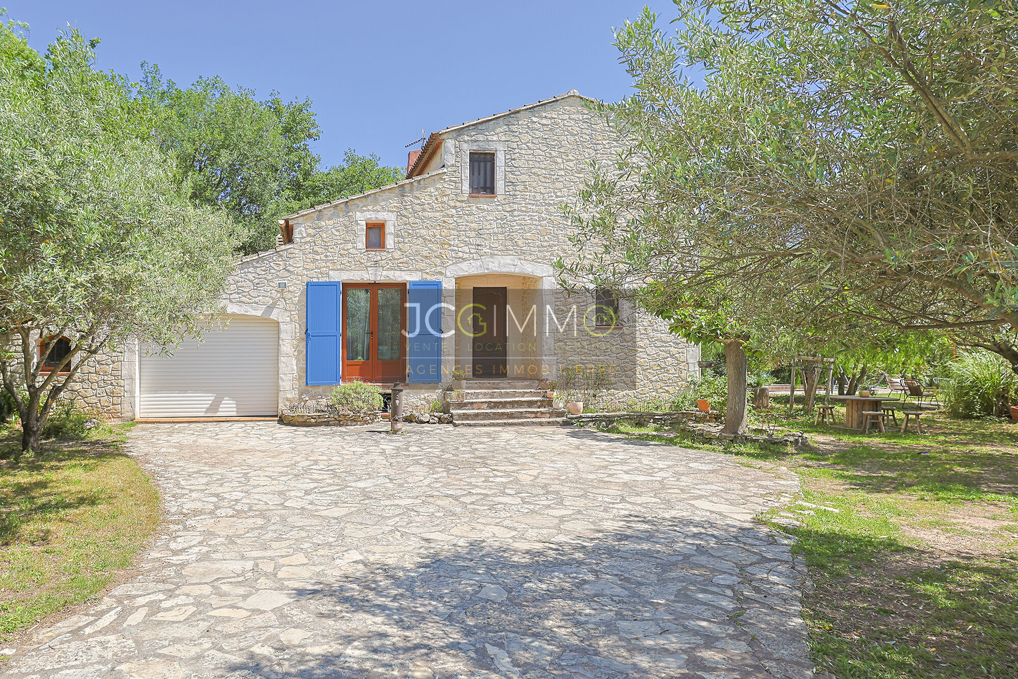 Villa / Maison 4 pièces  à vendre Puget-Ville 83390