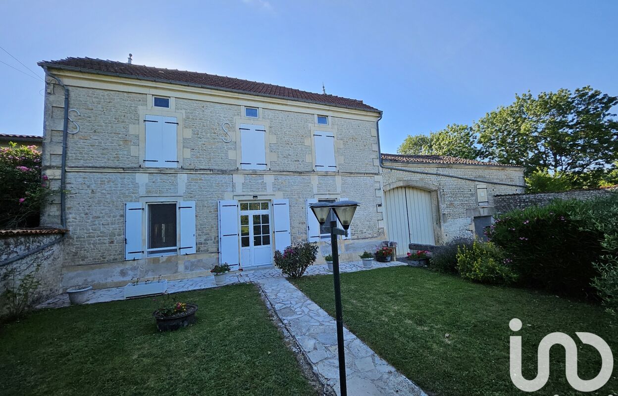 maison 5 pièces 158 m2 à vendre à Néré (17510)