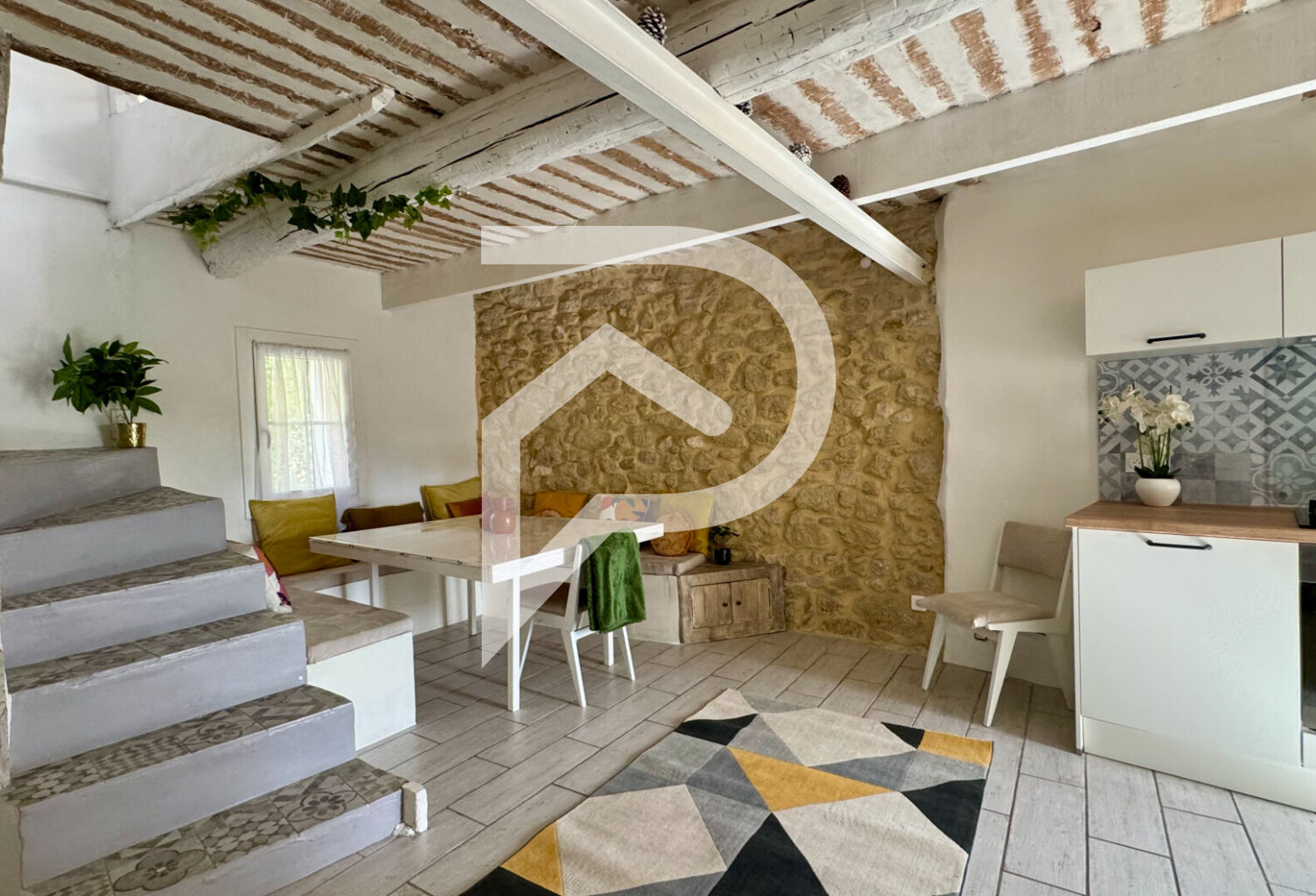 Cadenet - Maison de village 64 m2 hab -terrasse tropézienne d... — photo 1