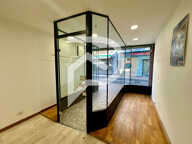 Pertuis Centre dans la rue Colbert - Immeuble avec Local comm... — photo 4