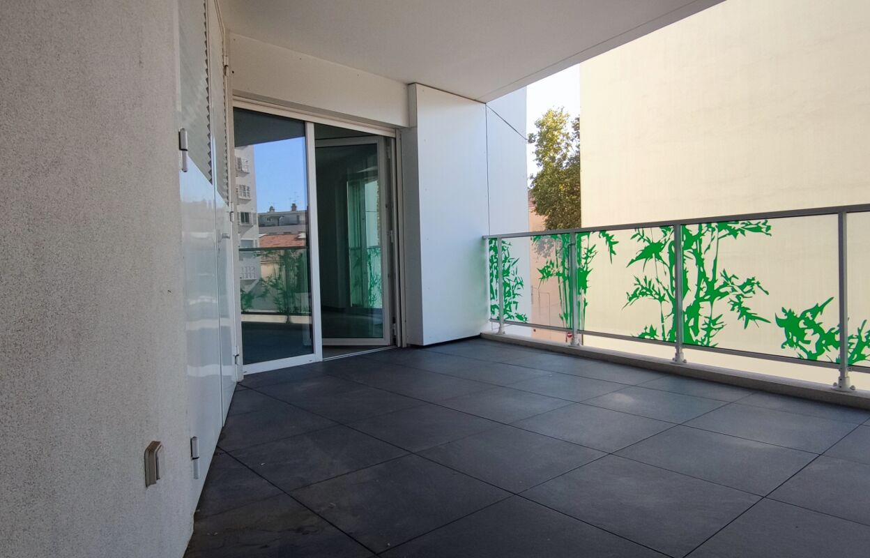 appartement 3 pièces 54 m2 à vendre à Toulon (83000)