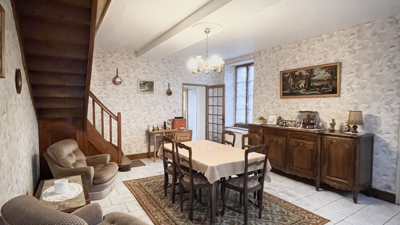 maison 5 pièces 106 m2 à vendre à La Bigottière (53240)