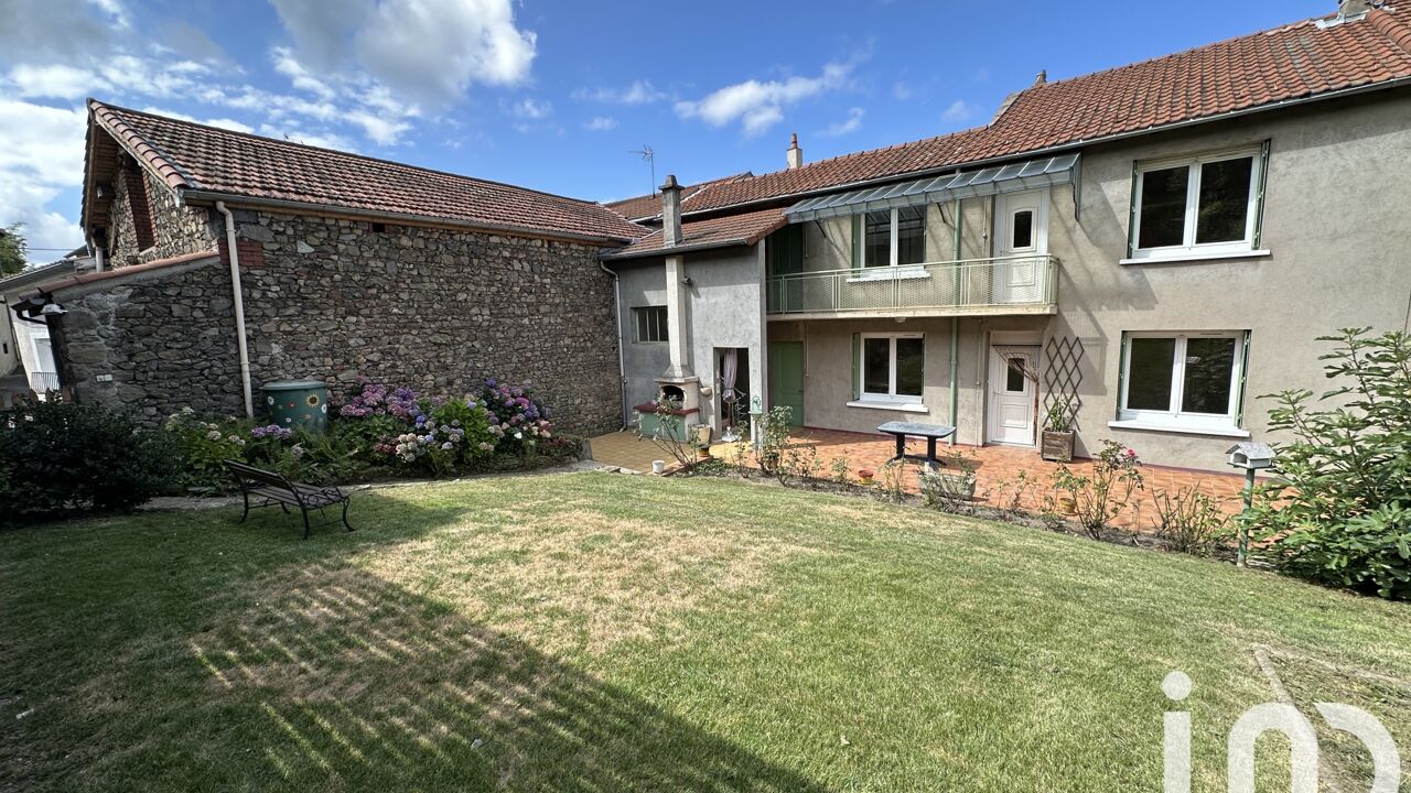 immeuble  pièces 123 m2 à vendre à Saint-Héand (42570)