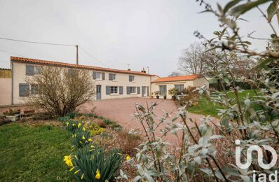 vente maison 259 500 € à proximité de Bazoges-en-Pareds (85390)