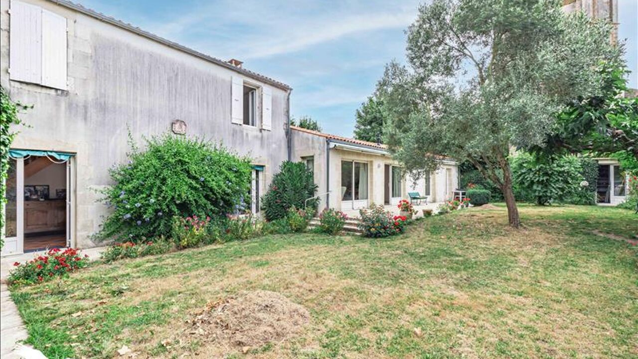 immeuble  pièces 245 m2 à vendre à Marennes-Hiers-Brouage (17320)