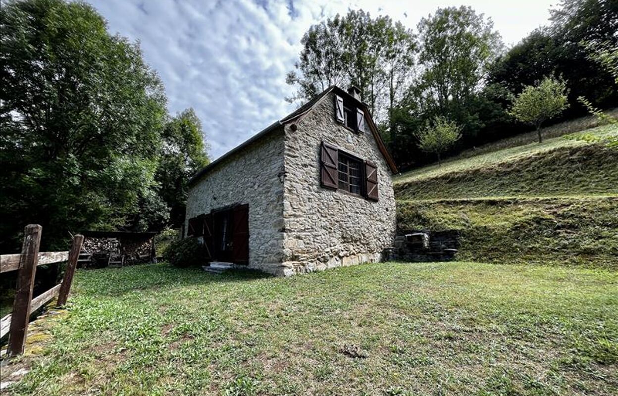 maison 3 pièces 86 m2 à vendre à Saint-Lary (09800)