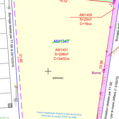 Terrain 298 m²