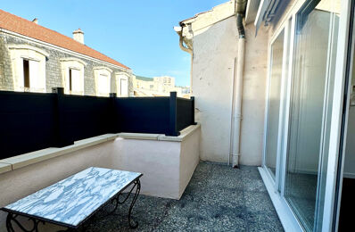 location appartement 575 € CC /mois à proximité de Vanosc (07690)