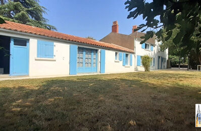 vente maison 195 000 € à proximité de Les Velluire-sur-Vendée (85770)