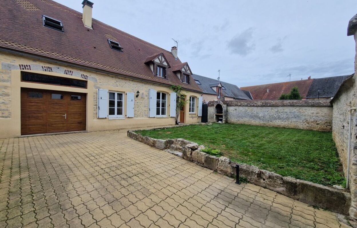 maison 4 pièces 105 m2 à vendre à Angerville (91670)