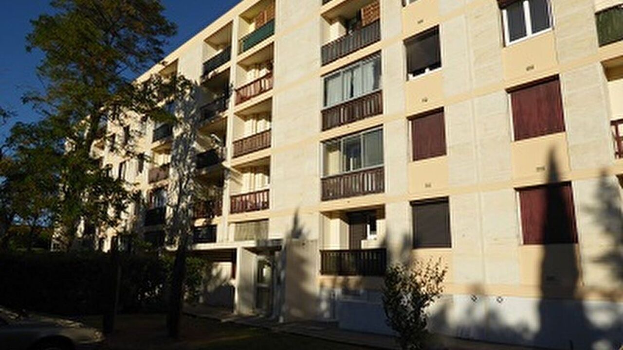 appartement 3 pièces 64 m2 à louer à Salon-de-Provence (13300)