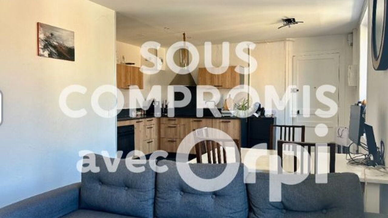 appartement 2 pièces 44 m2 à vendre à Lozanne (69380)