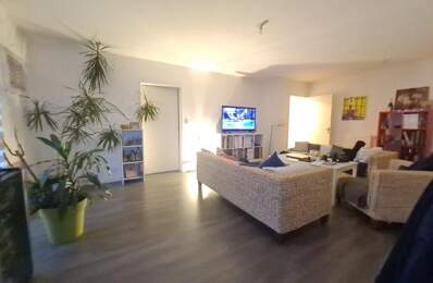 Parking + Appartement — photo du bien