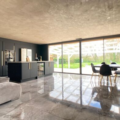 Maison 5 pièces 430000 €