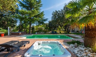 Maison 8 Pièces 250 m² à vendre à Poulx (30320)
