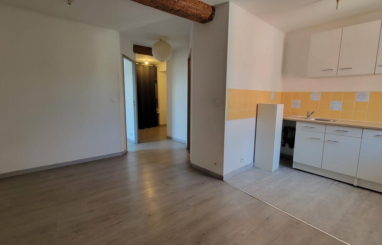 appartement 2 pièces 32 m2 à vendre à Laragne-Montéglin (05300)