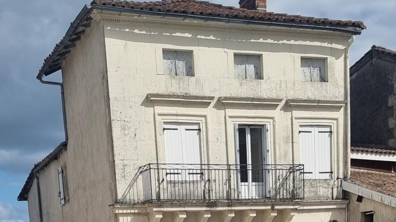 maison 6 pièces 133 m2 à vendre à Brossac (16480)