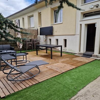 Maison 8 pièces 180 m²